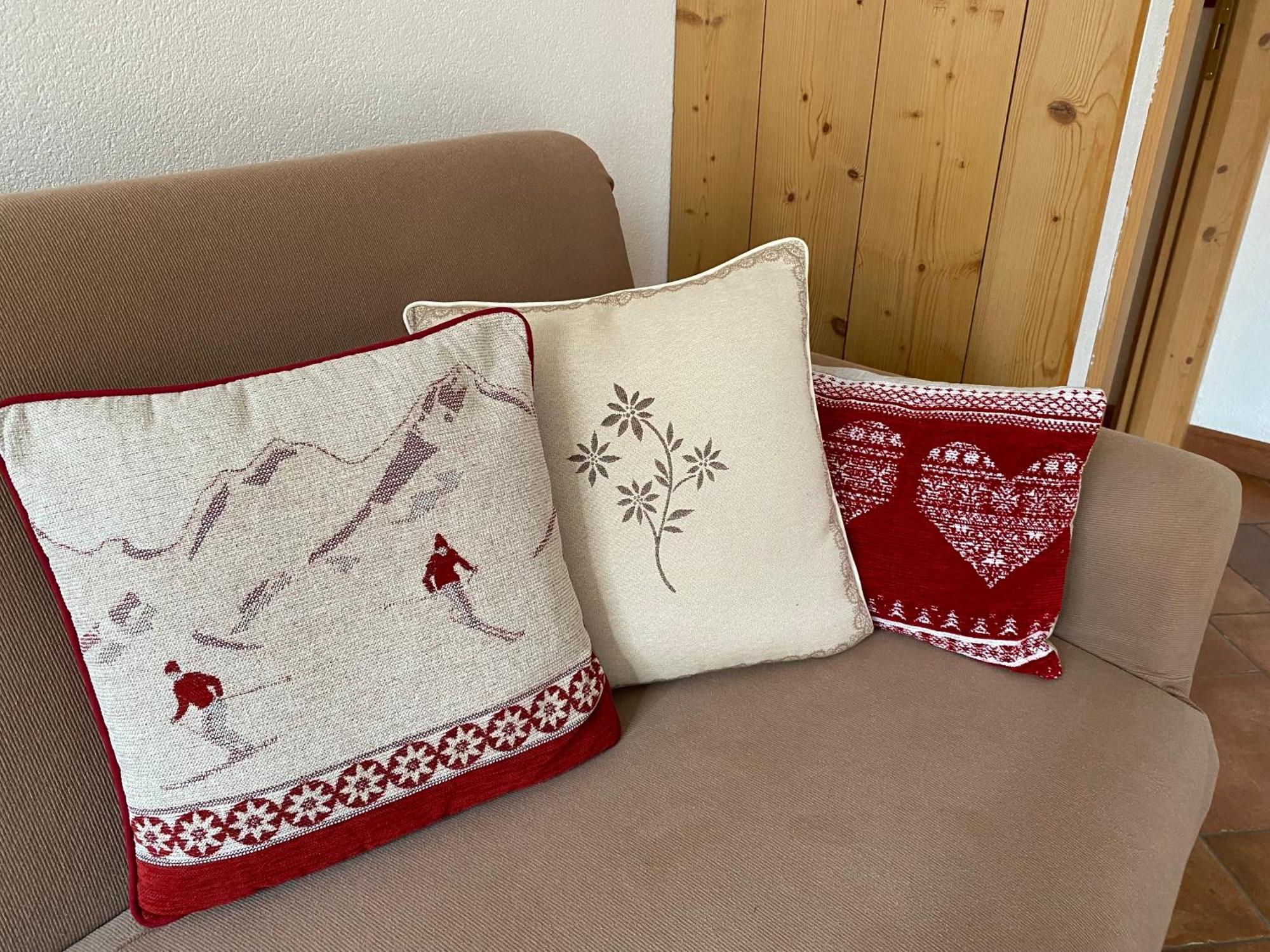 Appartamento 'Reit' - Bormio - Giardino, Parcheggio, Wi-Fi Bagian luar foto
